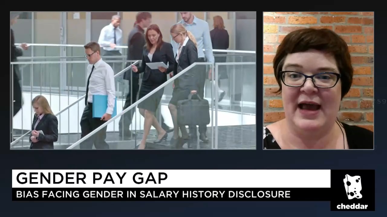 Witholding Salary History Deals a Blow to Women, Gives Men a Boost