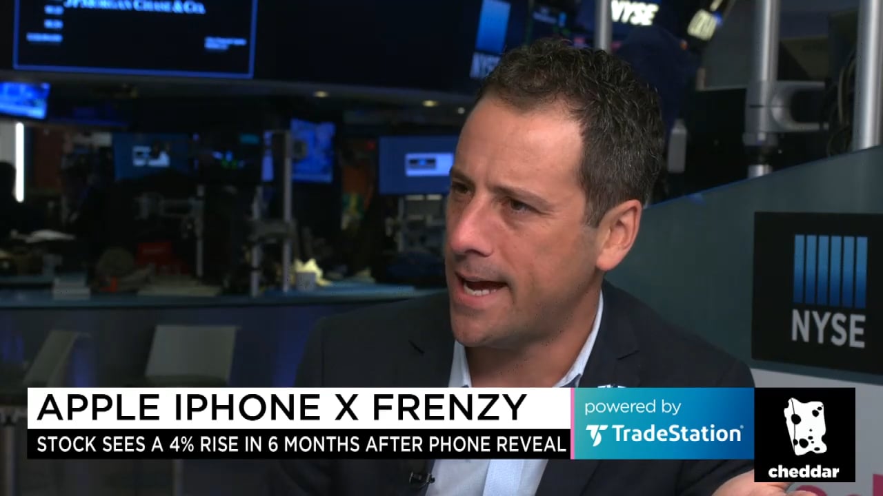 Can Apple Live Up to the iPhone Frenzy?