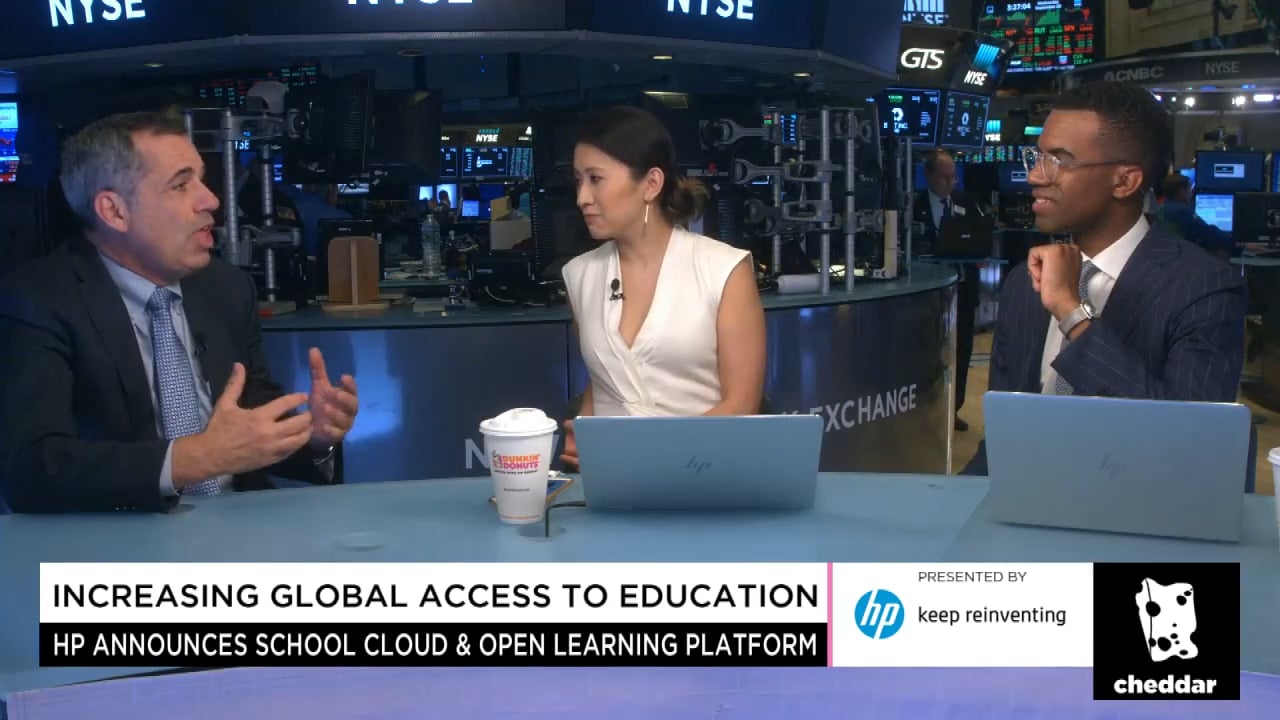 HP's School Cloud Gives Refugees Access to Education