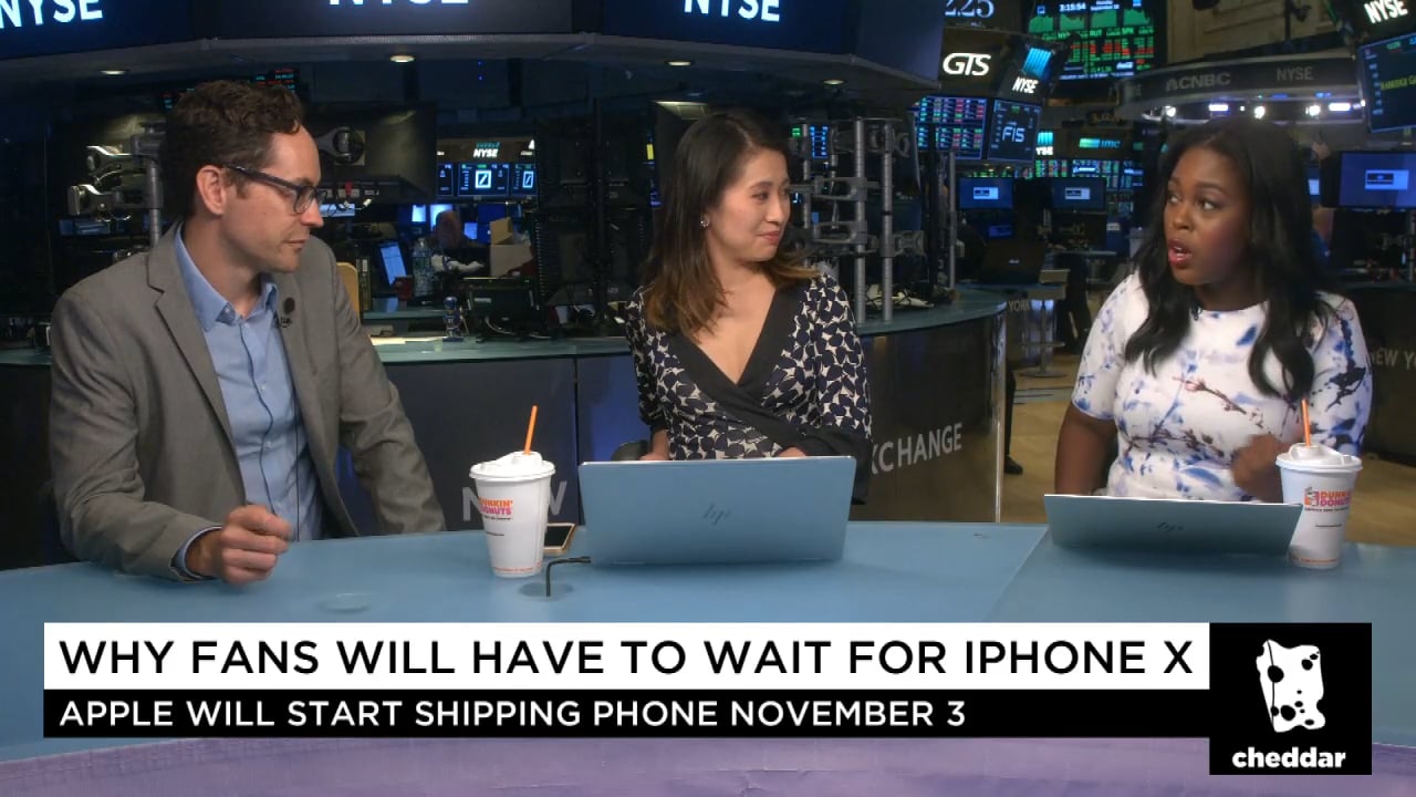 Why Apple Still Has Problems Predicting Demand