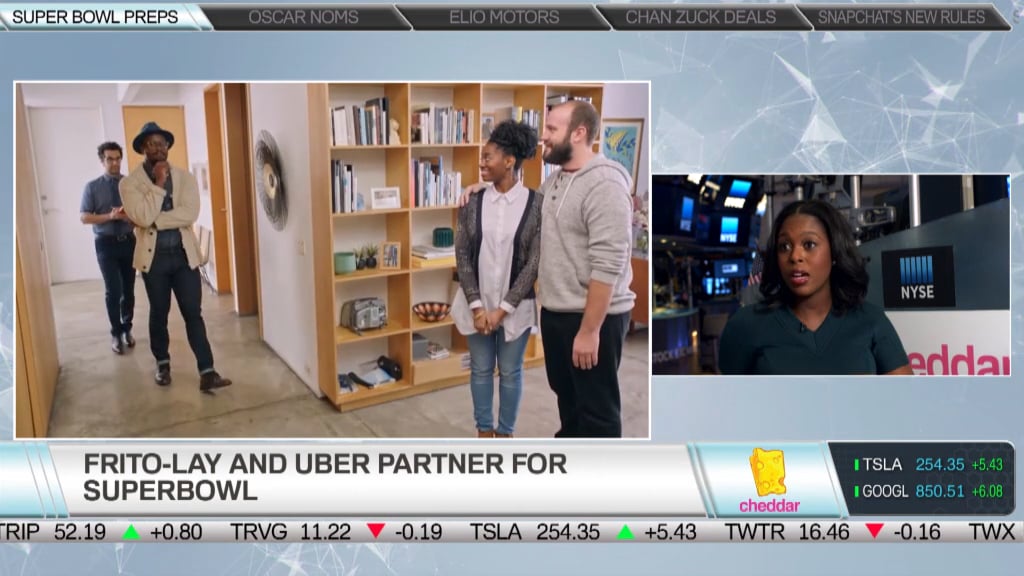 We Spoke With Pepsi About Its Super Bowl 51 Halftime Show