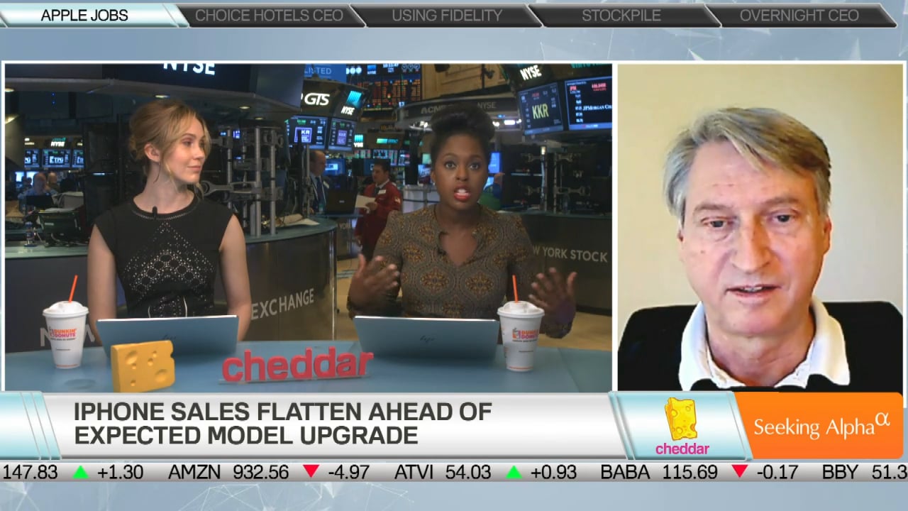 Apple's Tim Cook- $1 Billion Fund for U.S. Manufacturing Jobs