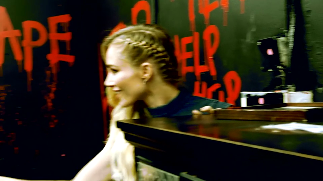 Can Freddie B and Alyssa escape a zombie-infested room?