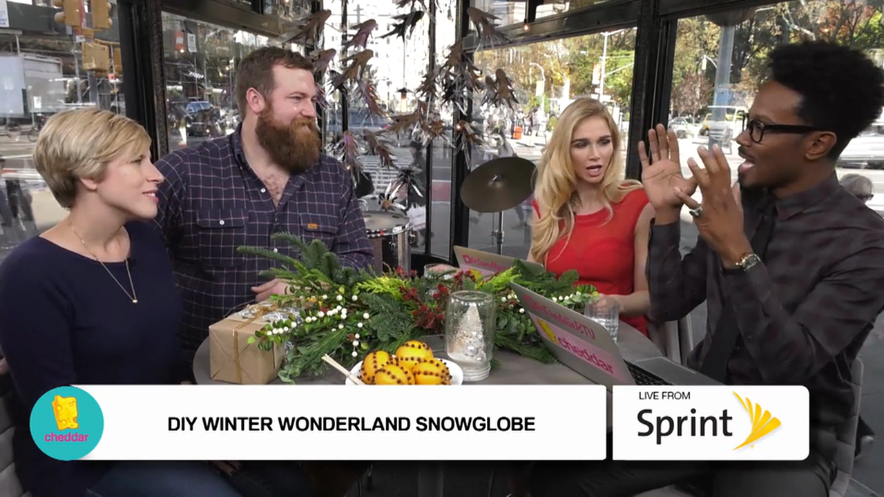 Erin and Ben Napier Show Us How to Make the Most of Our Holiday Budgets