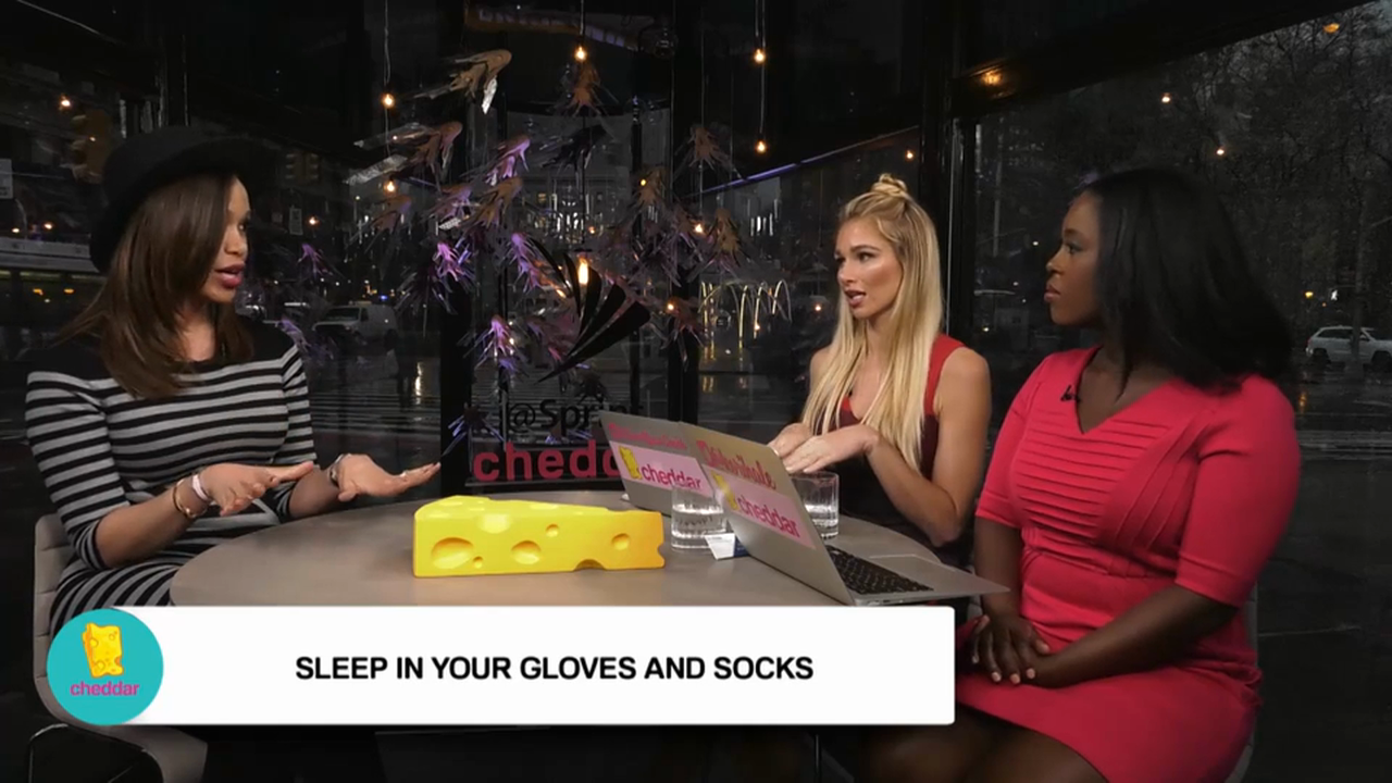 Xiomi Frans-Cuber Gives Us Beauty Tips for Winter