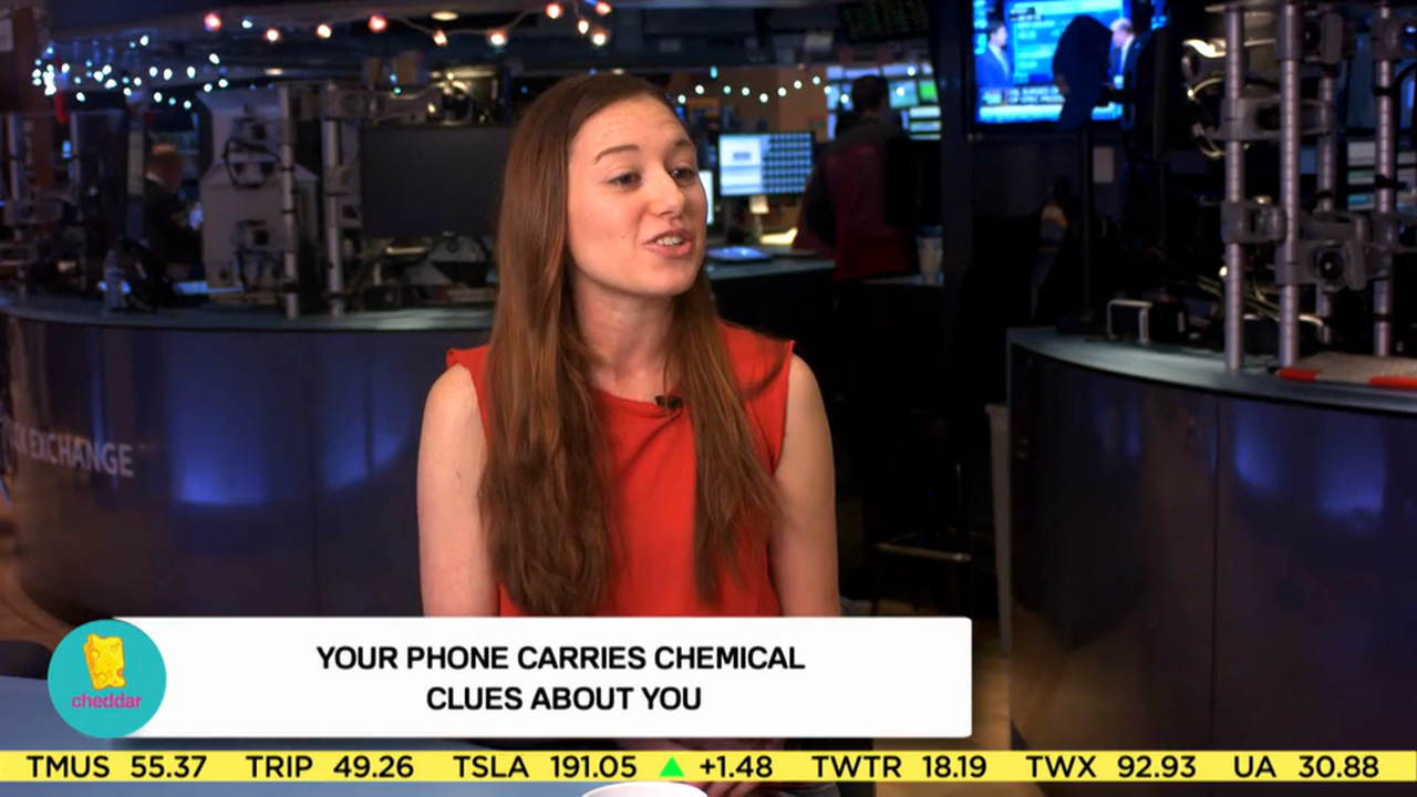 Popular Science Says Your Phone Carries Chemical Clues About You