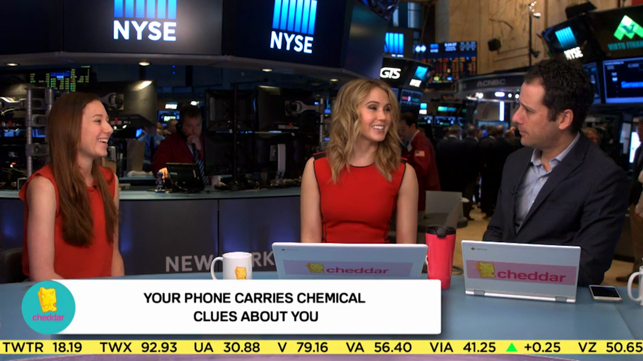 Popular Science Says Your Phone Carries Chemical Clues About You