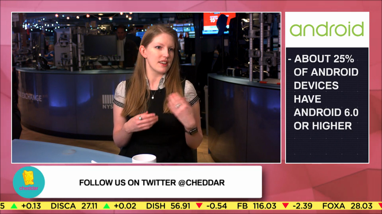 FitBit Reportedly Close to Buying Pebble for $40 Million