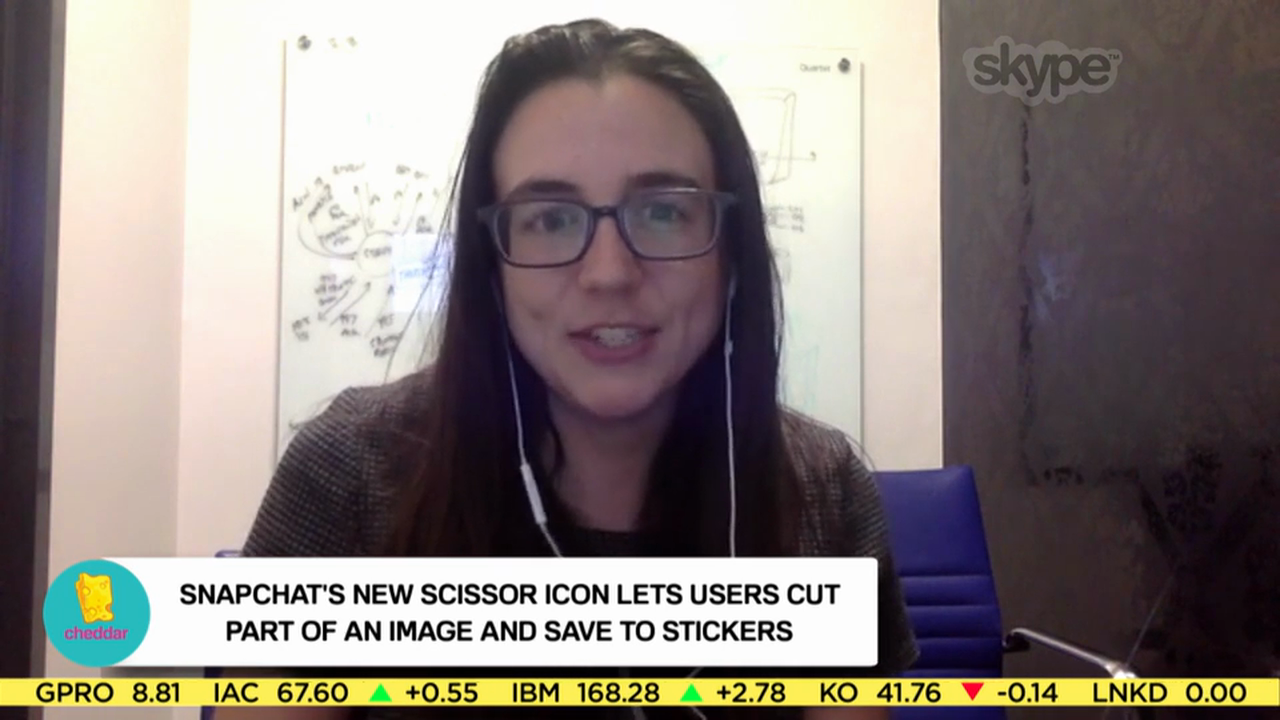 Snapchat's New Groups Feature Lets Up to 16 People Chat