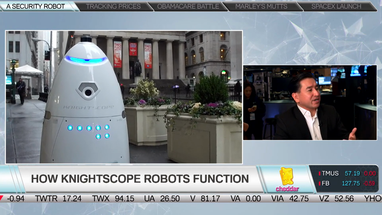 Knightscope Shows Off Its K5 Security Robot at the NYSE
