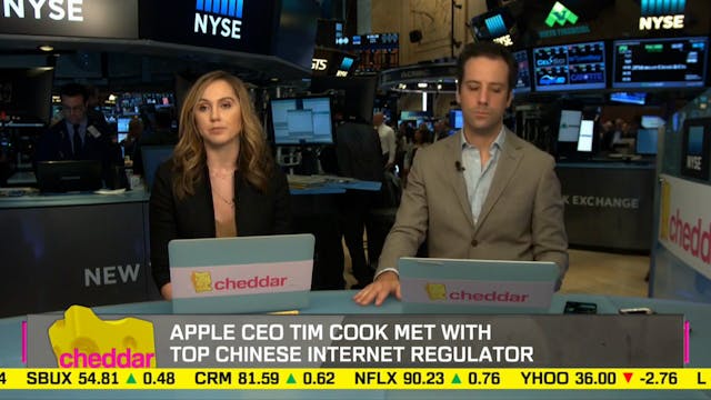 Tim Cook meets with China's Internet ...