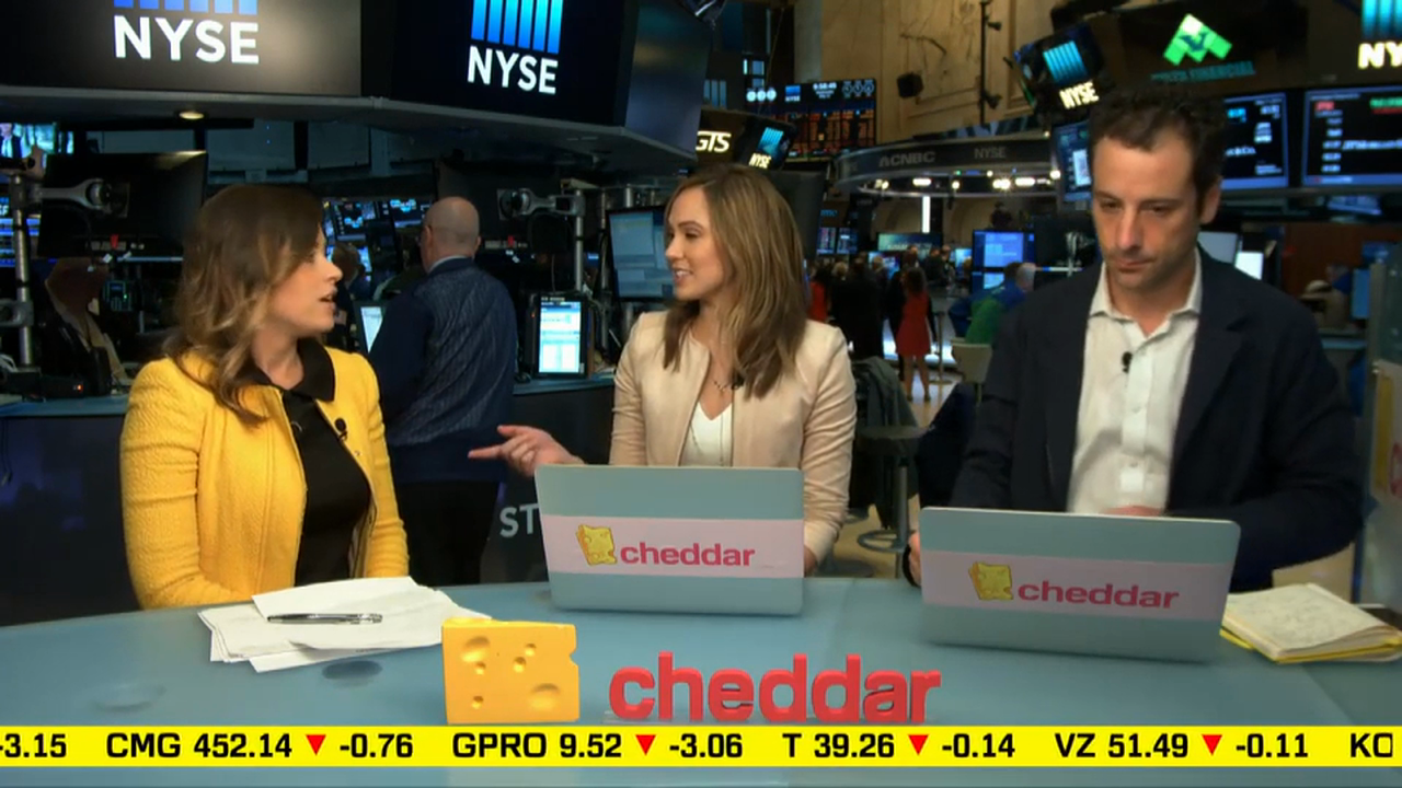 May 11, 2016 | Hunter Peak CEO on Funding Juice Press, HollywoodLife’s Chloe Melas talks Drake’s ‘Views’, Benzinga CEO o