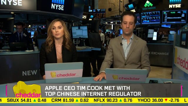 Top News: Tim Cook meets with China's...