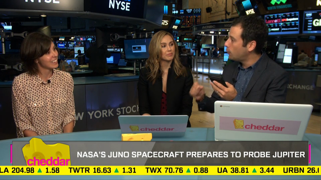 Space.com’s Calla Cofield on Juno Spacecraft Approaching Infrared Jupiter
