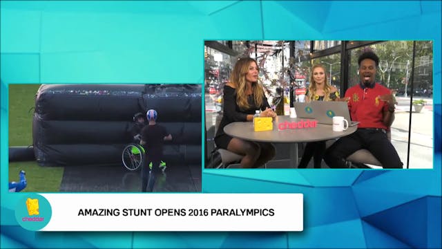 What's up with Kelly Bensimon..