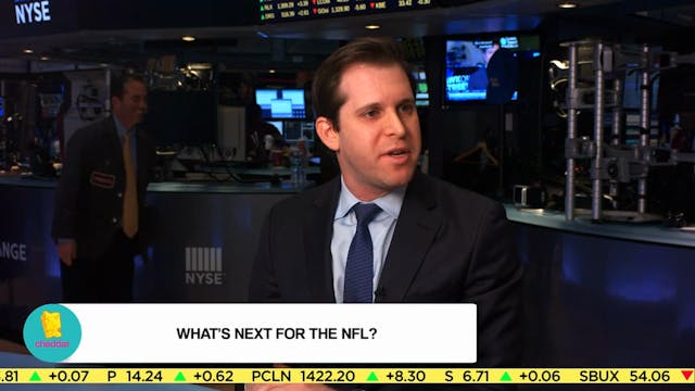 NFL VP of Media Strategy Discusses Pa...