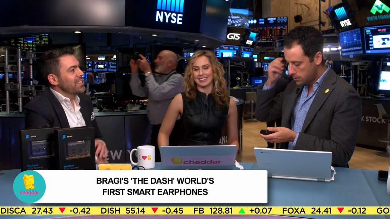 Bragi's 'Dash' Headphones Bring the Power of a Computer to Your Ears
