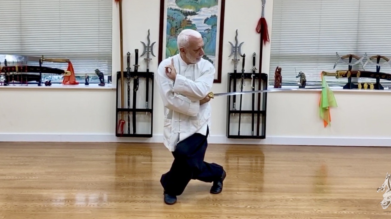 2  Hsing-I Chuan Traditional Big Sword Part II    3HITJ-2