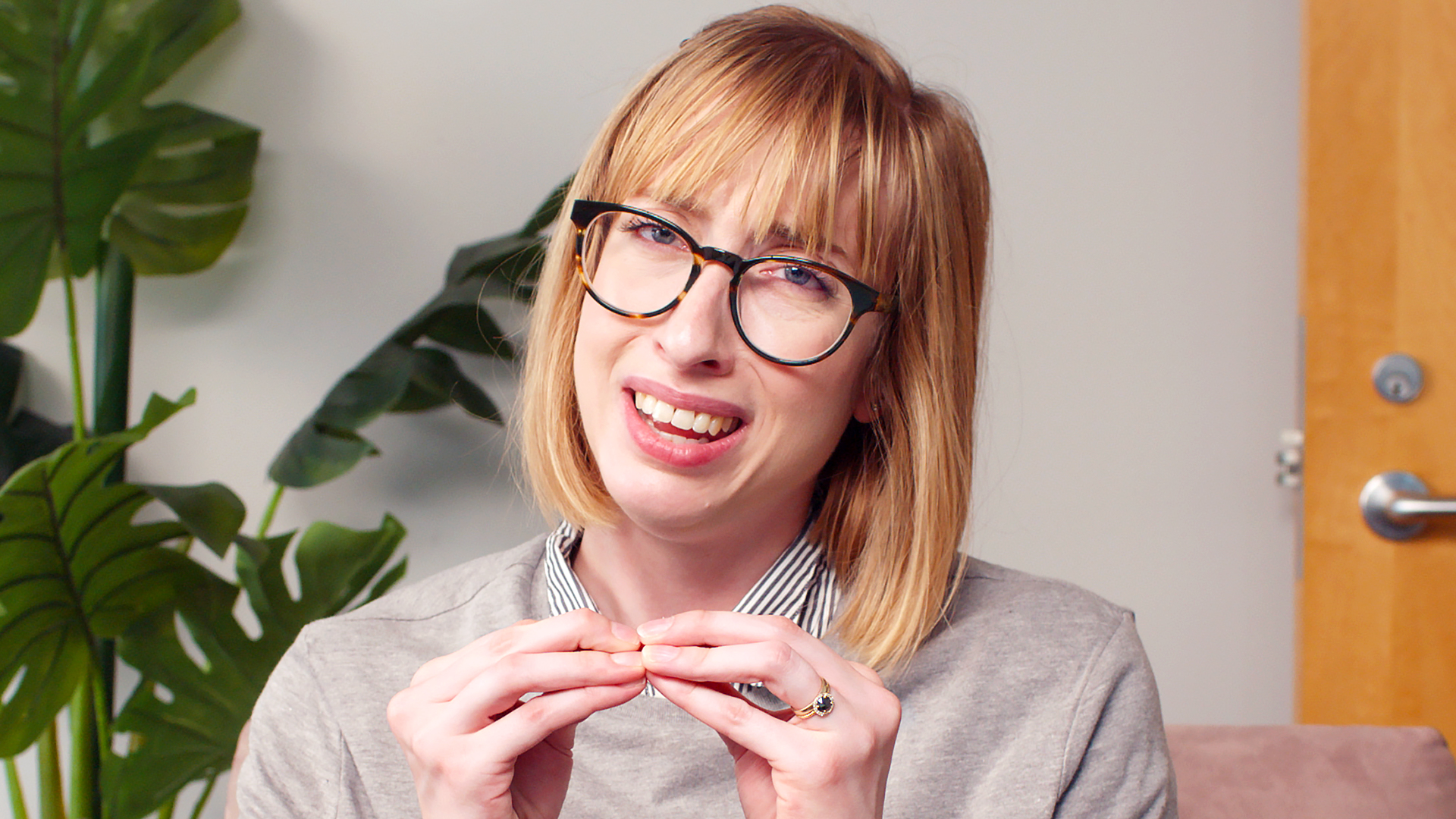 Wow, This Office Needs More Flirting