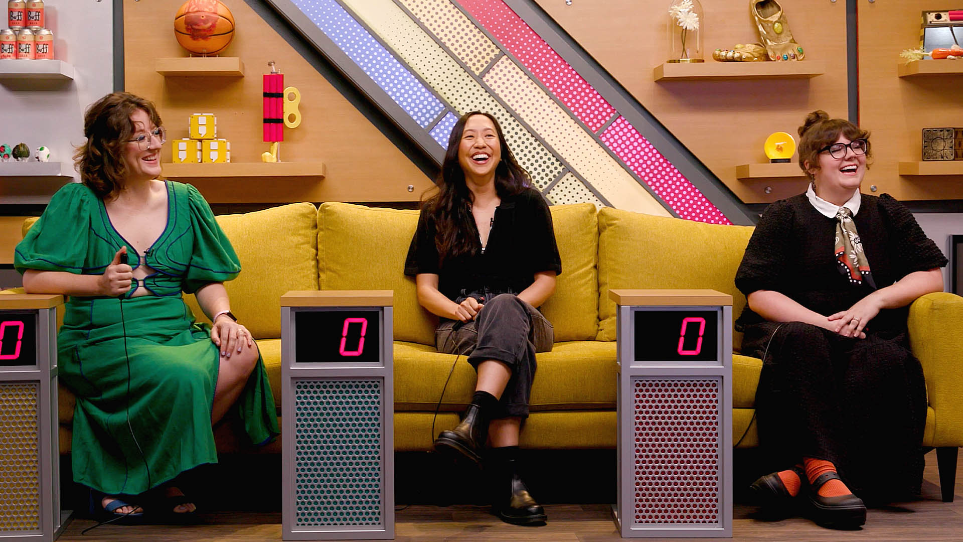 Jordan, Tien, and Jess Have a Touching Moment