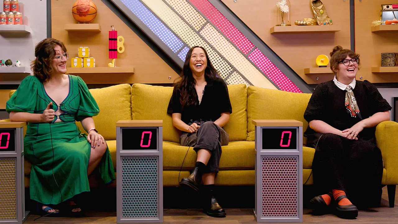 Jordan, Tien, and Jess Have a Touching Moment - Season 11 - Dropout