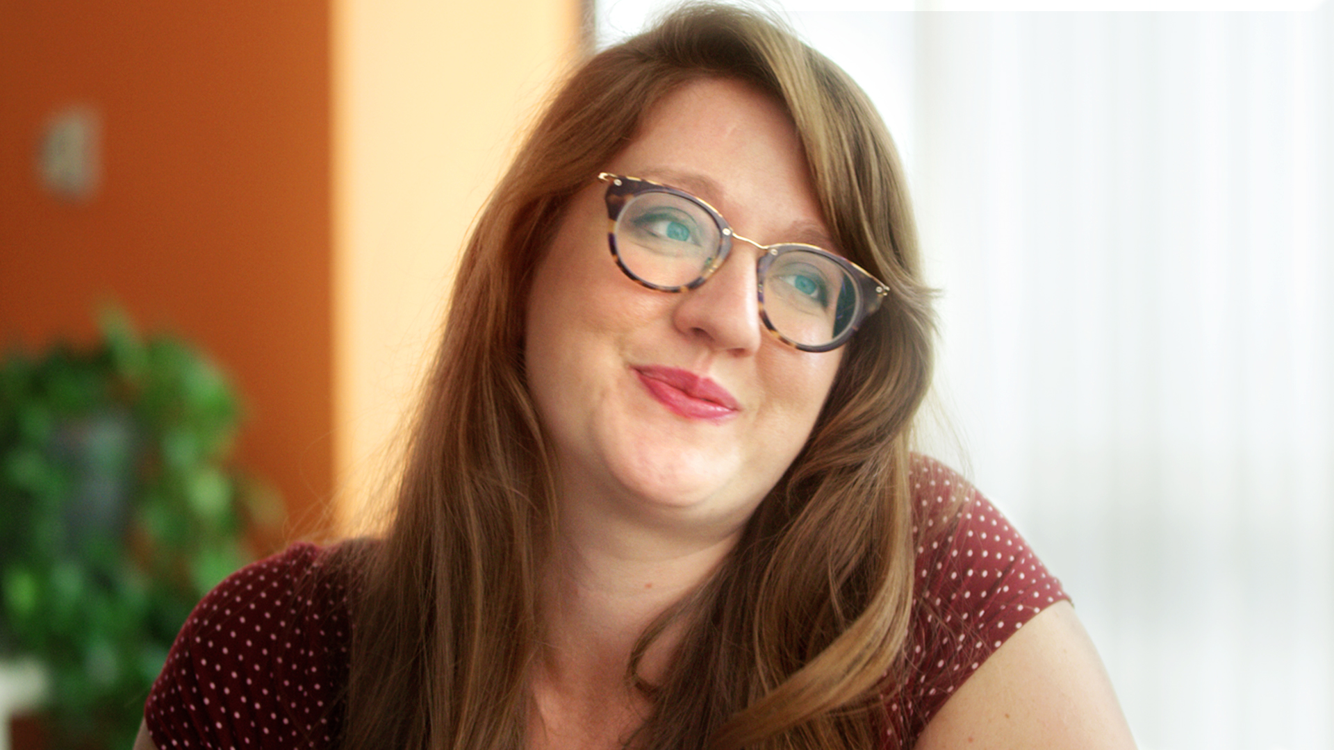 Obsessive Boyfriends Are SO Romantic!