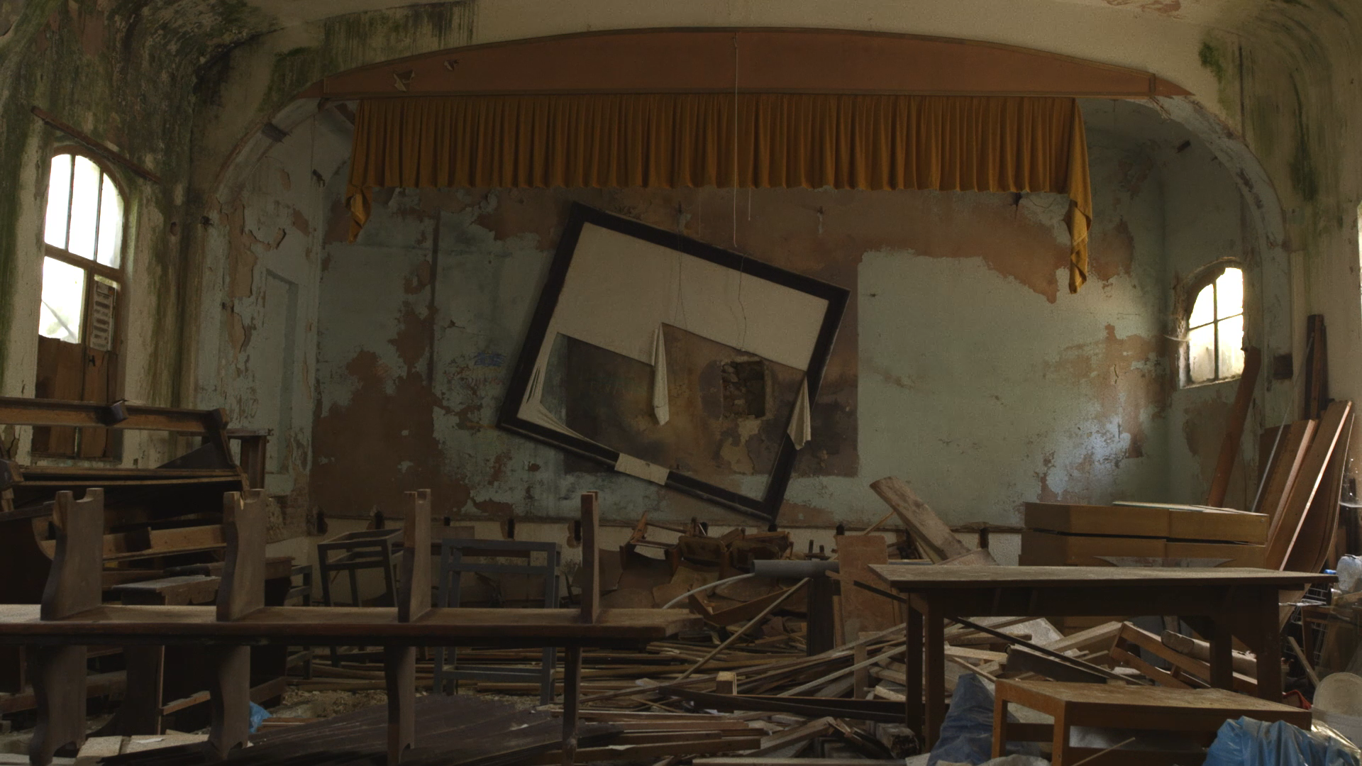 Islands of Forgotten Cinemas