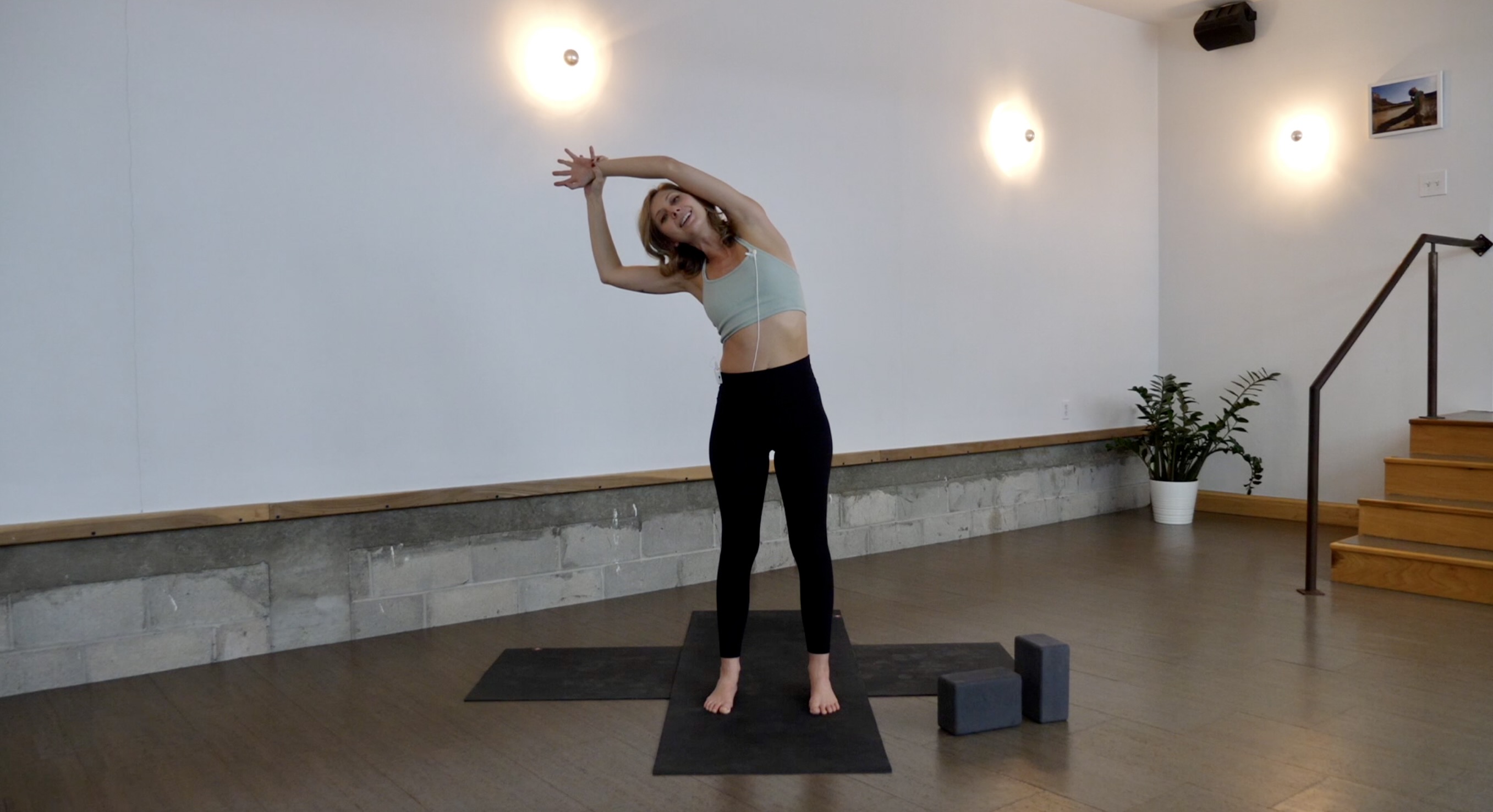 10 Minute Mood Booster with Alice