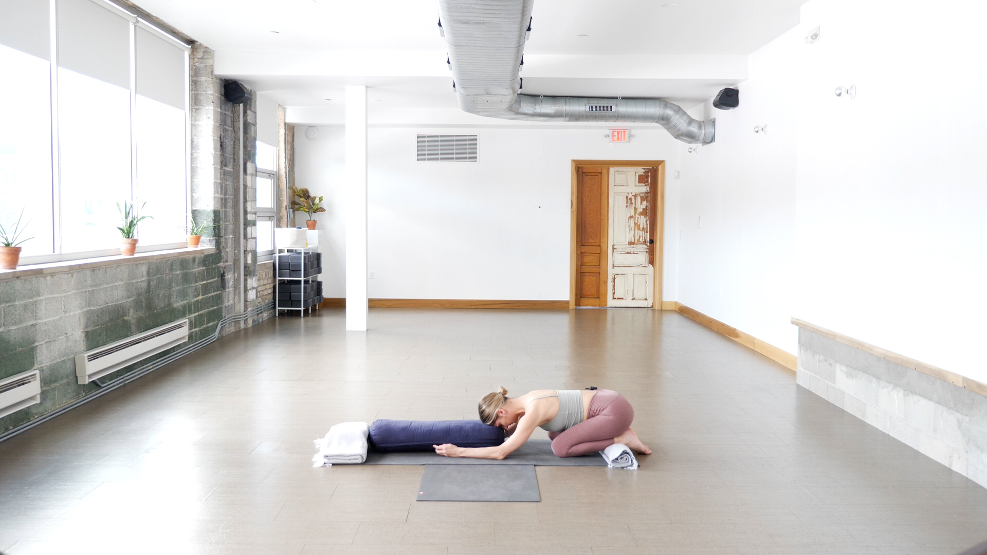 Restorative Yoga for the Air Element with Amber