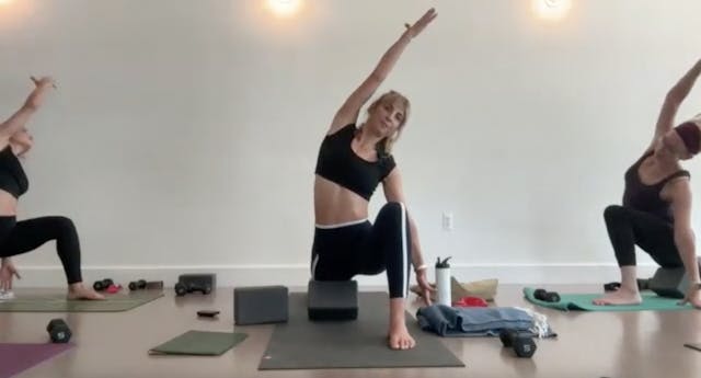 Citizen Sculpt: Glutes, Glutes, and m...