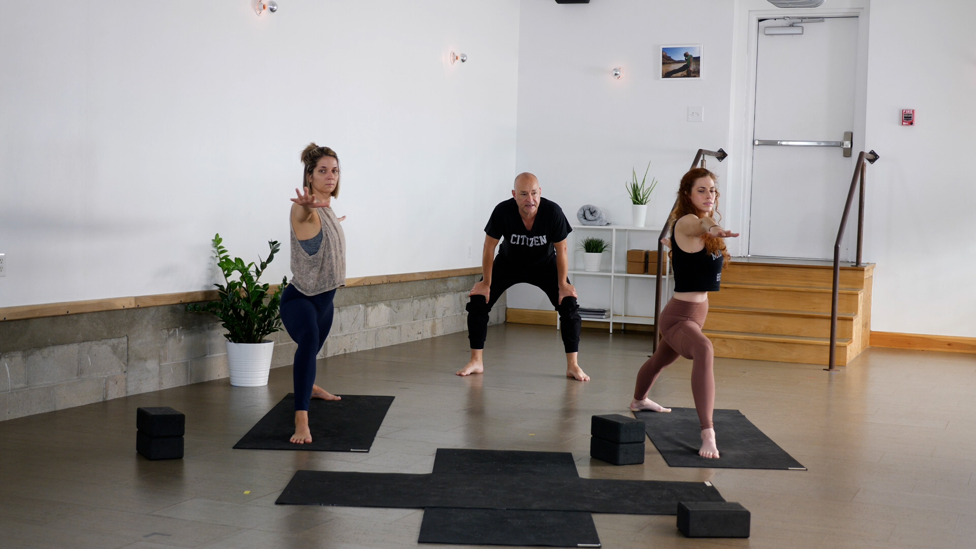 Vinyasa: Working the Quads with Paul 