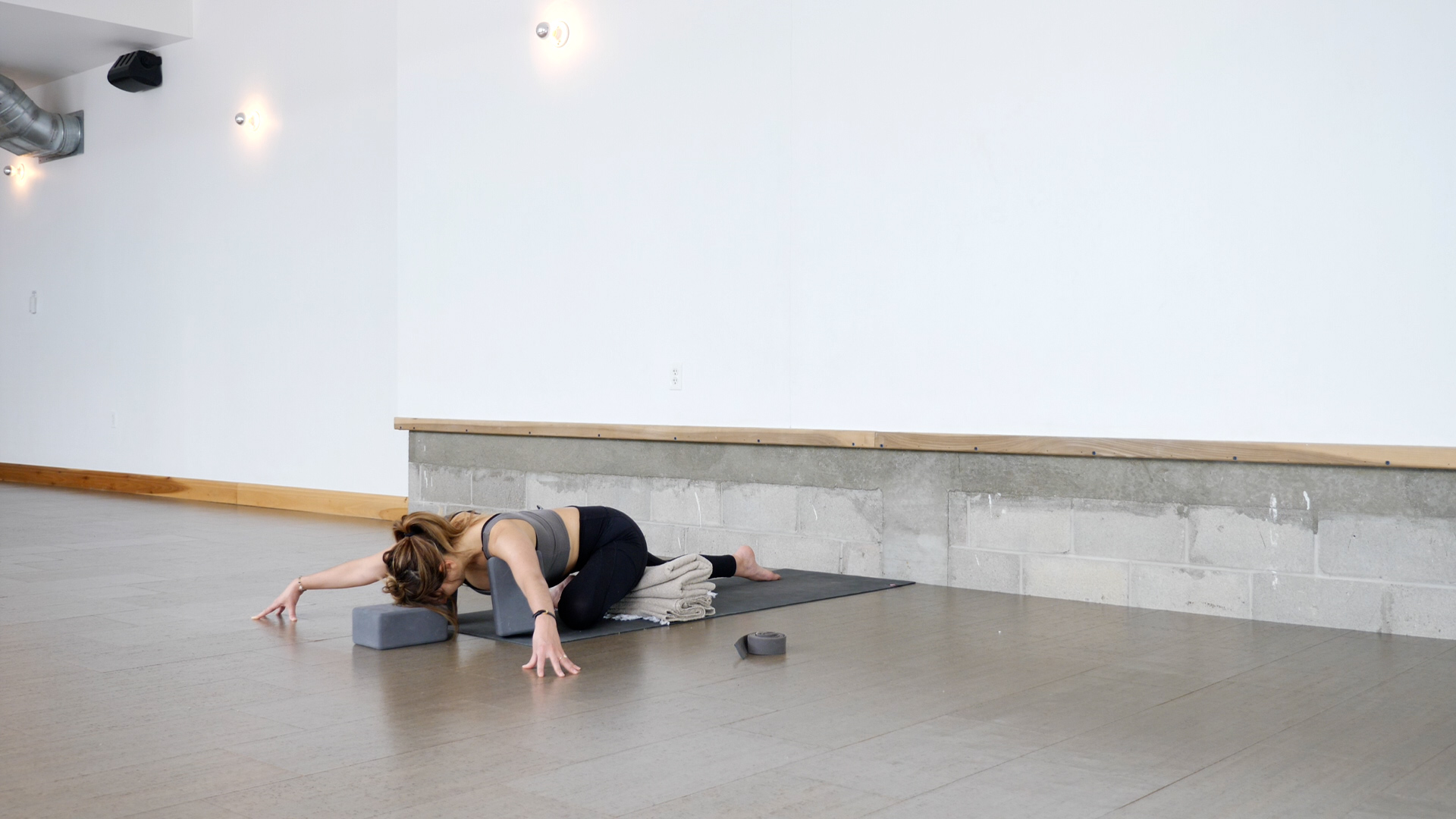 Yin: 15 Minutes for the Spring Season with Kacee