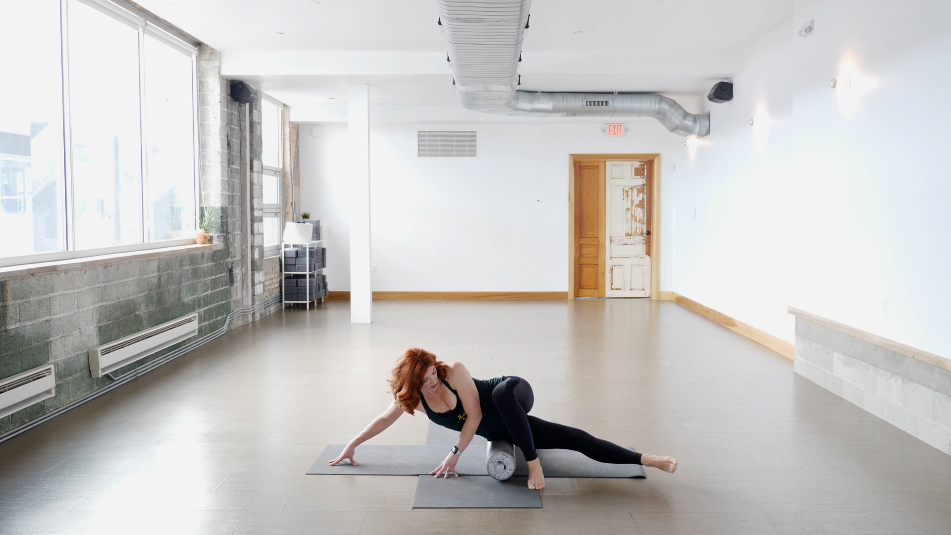 Foam Rolling the Lower Body with Dayle