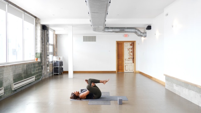 Yoga for Athletes: Recovery Flow with Kimberly