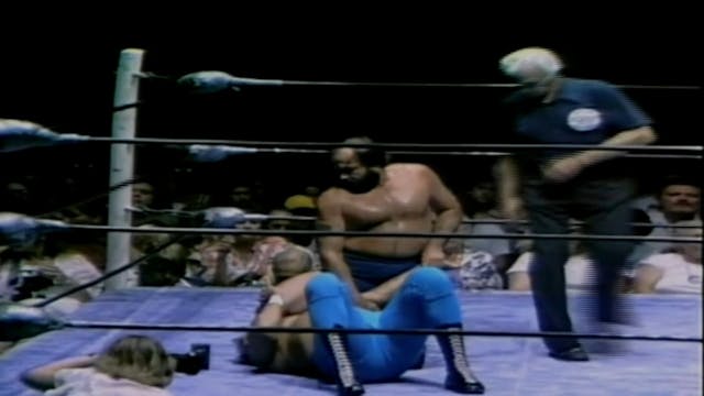 Killer Tim Brooks vs. Jose Lothario