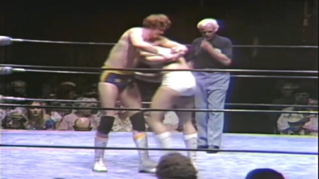 David Von Erich vs. Gino Hernandez (Texas Title)