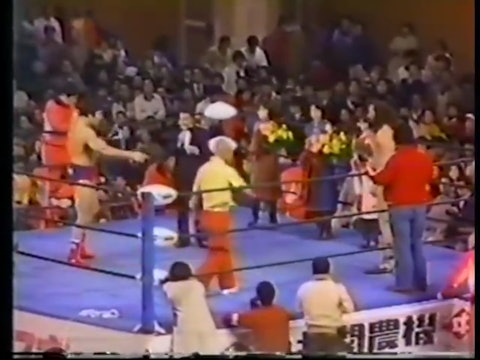 Bruiser Brody vs Jumbo Tsuruta (Japan)