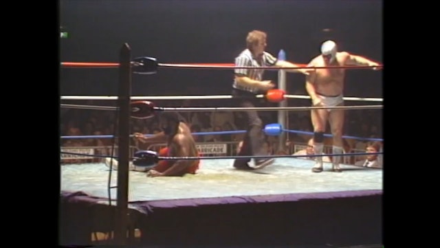 Junkyard Dog vs. Mr. Wrestling 2