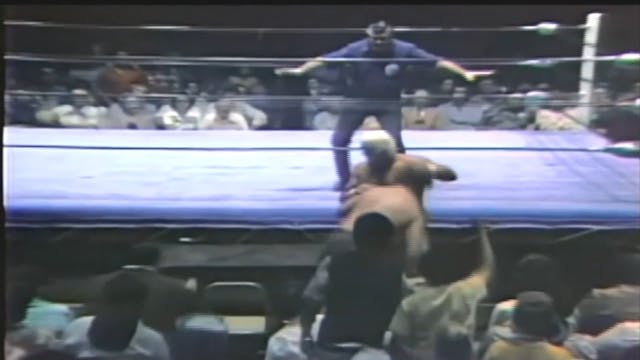 Dusty Rhodes vs. Bill White