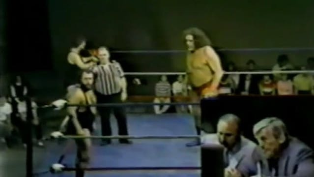 Andre The Giant vs. Bob Boucher & Dan...