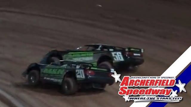2nd Dec 2017 | Archerfield - QLD Super Sedan Series R03