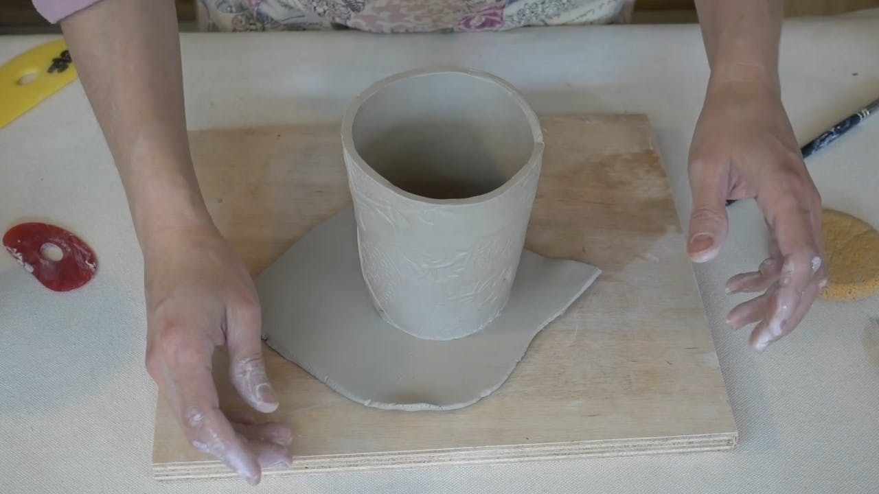 HB08-09 - Making Mugs from Slabs - ClayShare Online Pottery and