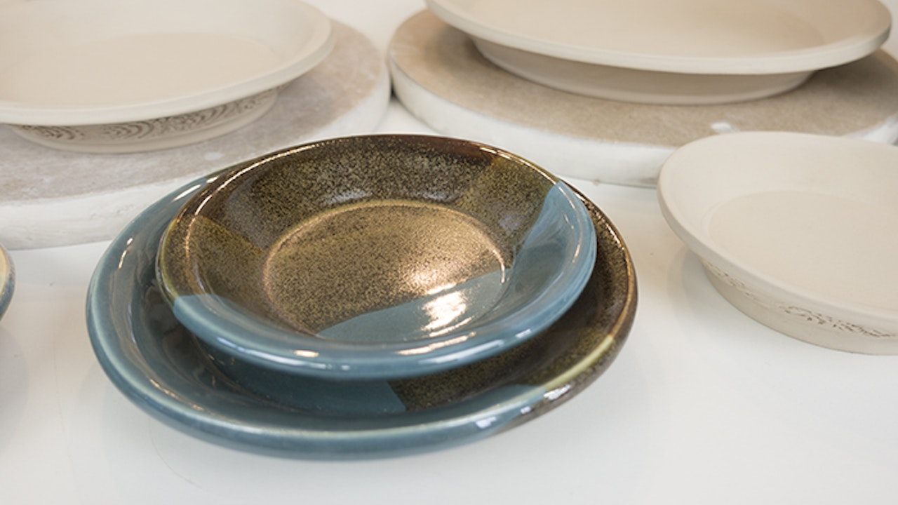 Plates with GR Pottery Forms and WA System