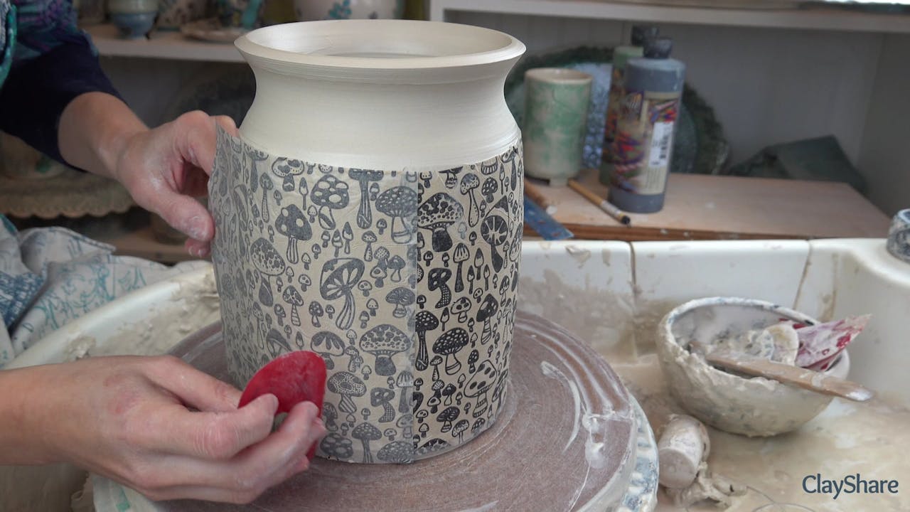 UnderglazeThrown04ApplyTransfer Using Underglaze Transfers on