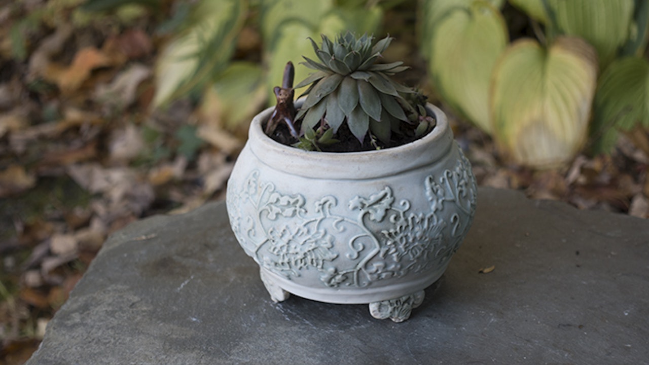 Pretty Footed Planter