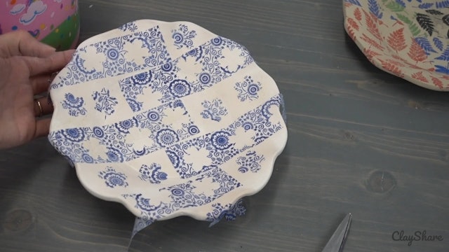 🤩 🎉Yes! You can make your own underglaze transfers! 🤓 Learn how with  @jessputnamphillips on ClayShare Making Your Own Underglaze Transfers, By Clayshare