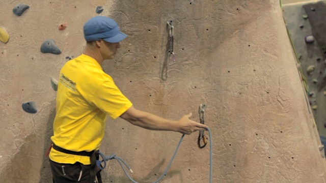 Gym Lead Climbing: 2. How to Clip