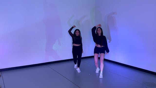 SAD GIRLZ LUV MONEY - Amaarae, Moliy