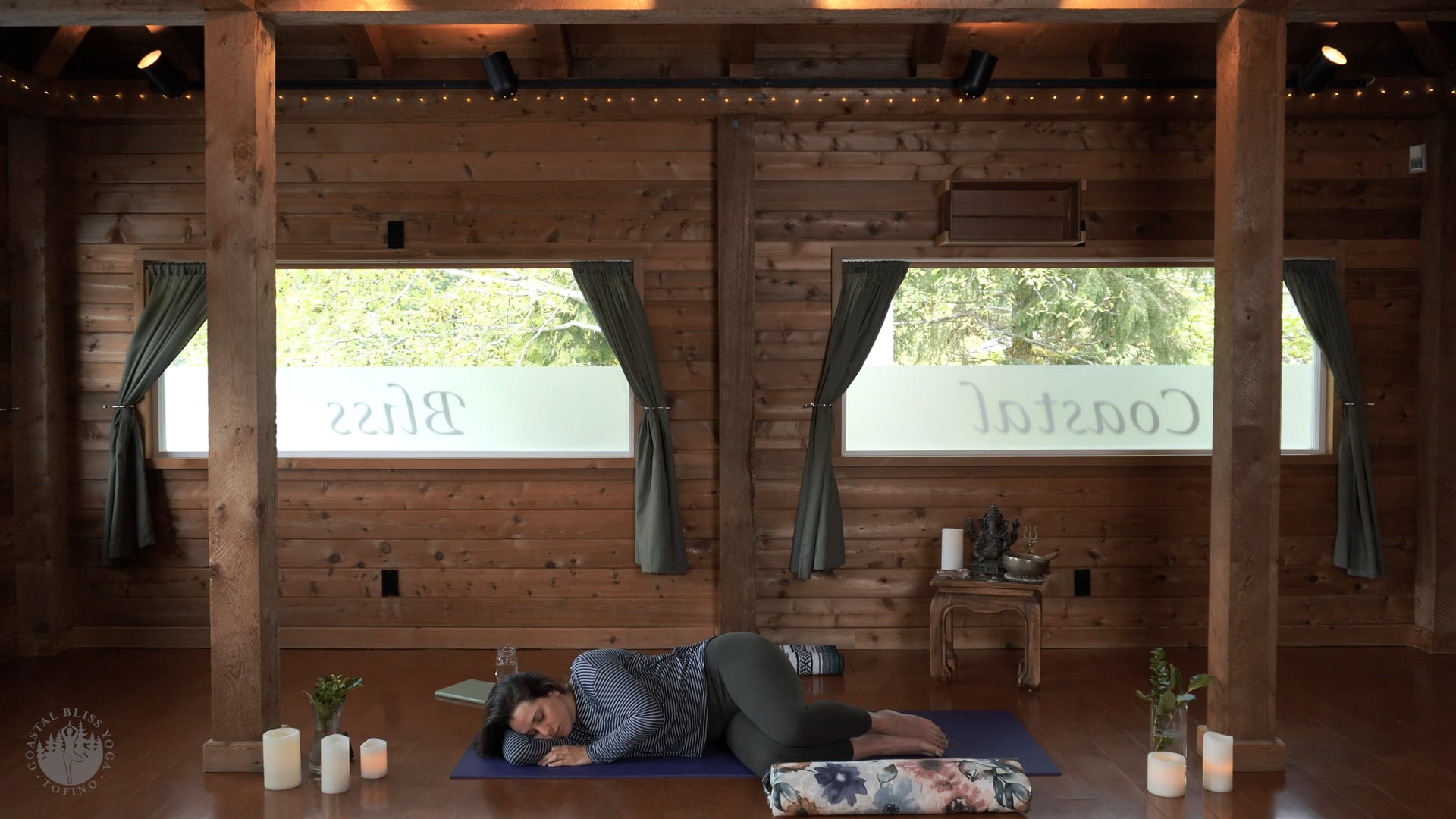 Amanda [30m All Levels] Low to No Prop Restorative