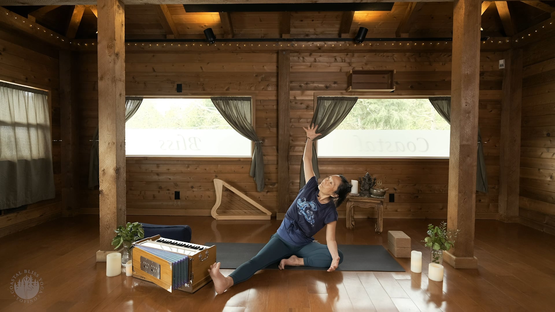 Heidi [50m Foundations] Unravelling Utthita Trikonasana